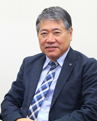 椿 和央 先生